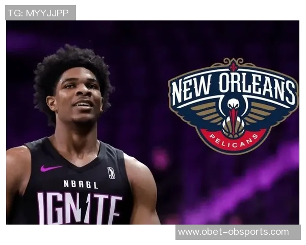 媒体人分析亨德森与小杨配合前景期待未来传球次数增加