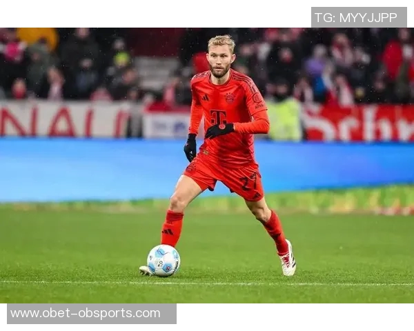 拜仁发布客战门兴海报乌尔比希与莱默尔共同亮相展现团队精神 拜仁发布客战门兴海报乌尔比希与莱默尔共同亮相展现团队精神